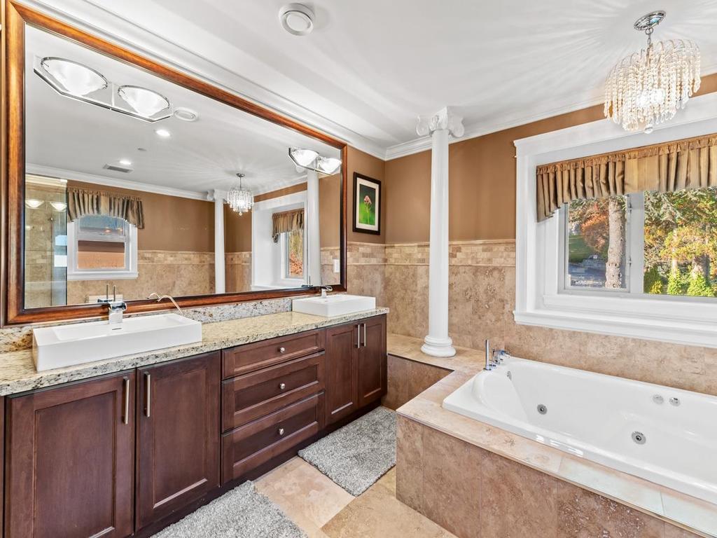 Listing Image for R3097902