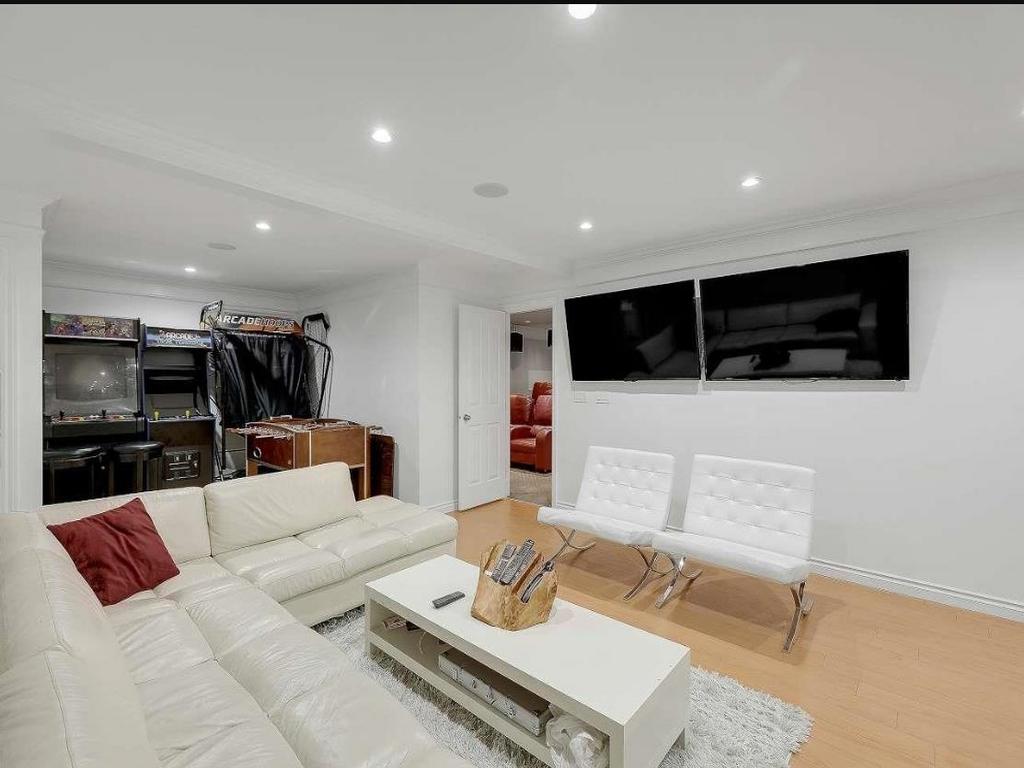 Listing Image for R3097920