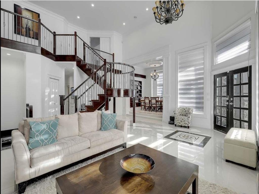 Listing Image for R3097920