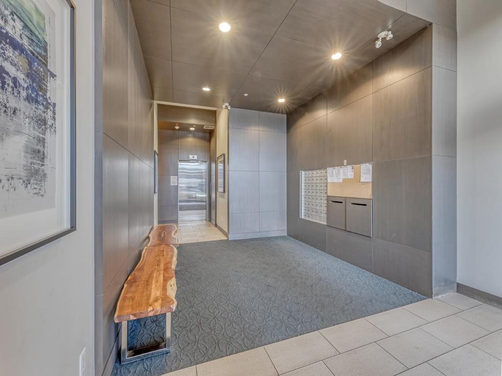 Listing Image for R3097935