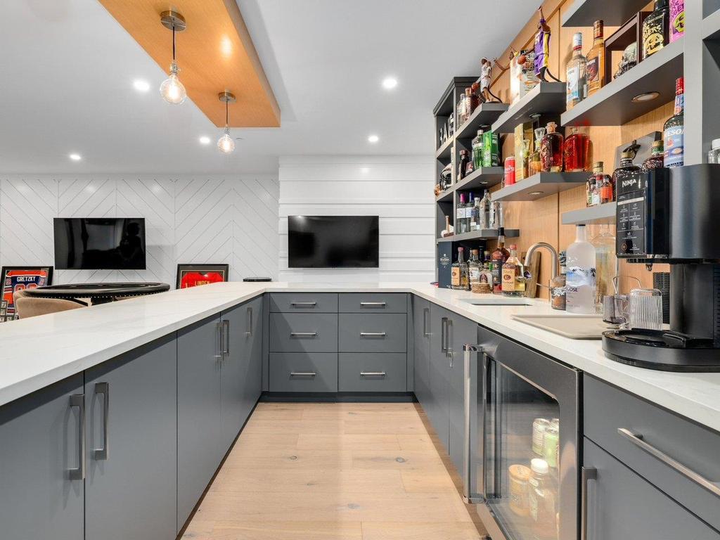 Listing Image for R3097964