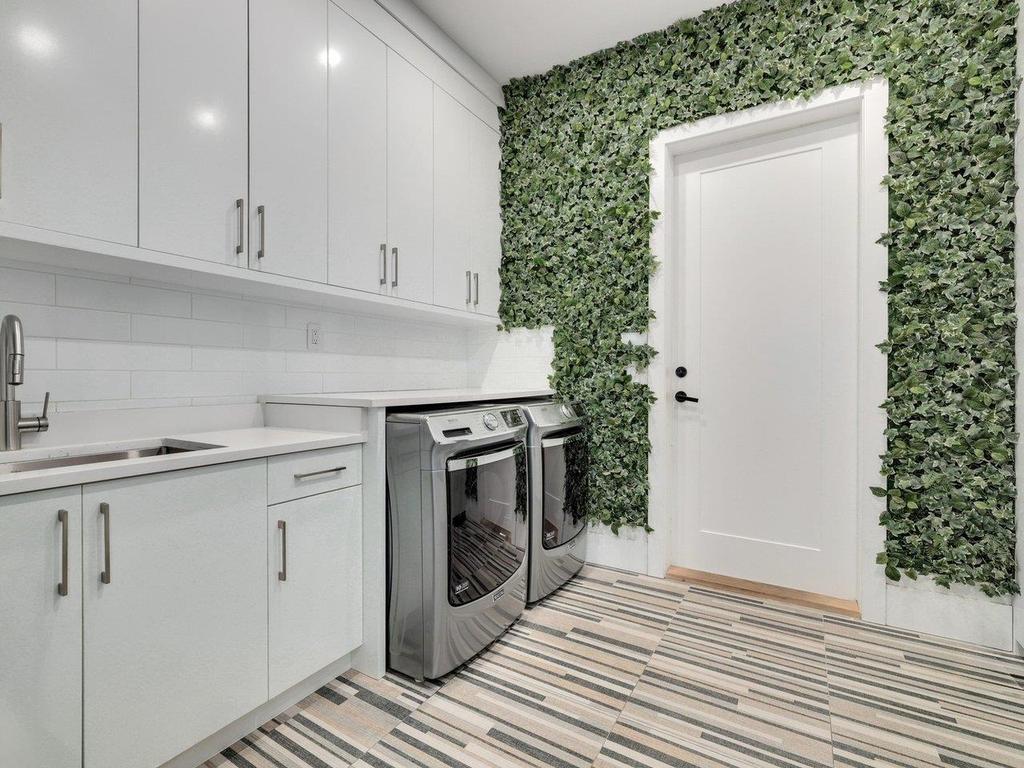 Listing Image for R3097964