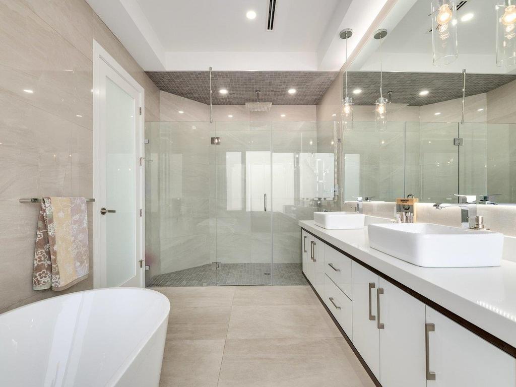 Listing Image for R3097964