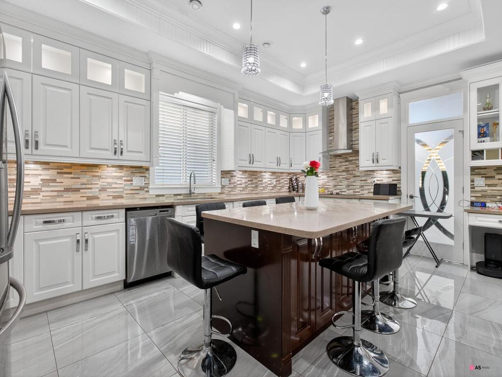 Listing Image for R3098002