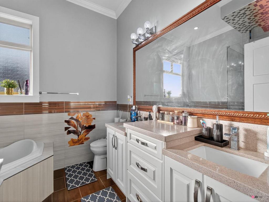 Listing Image for R3098002