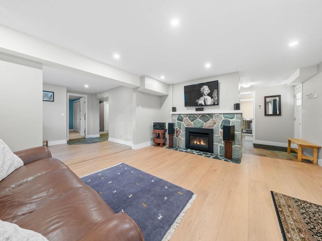 Listing Image for R3098007