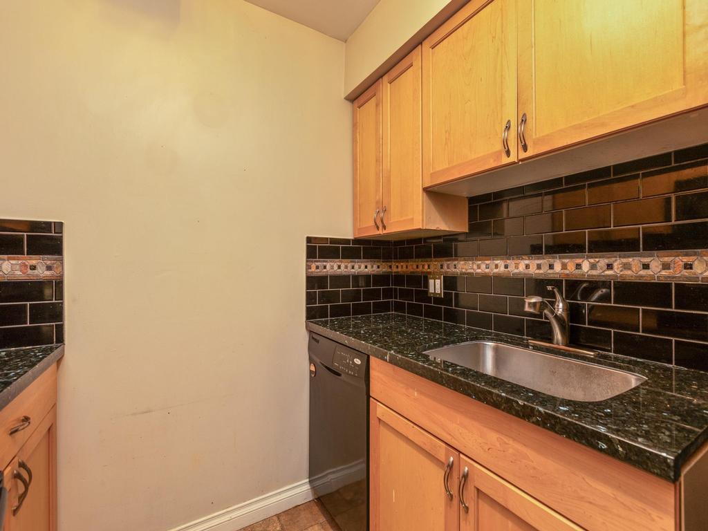 Listing Image for R3098016