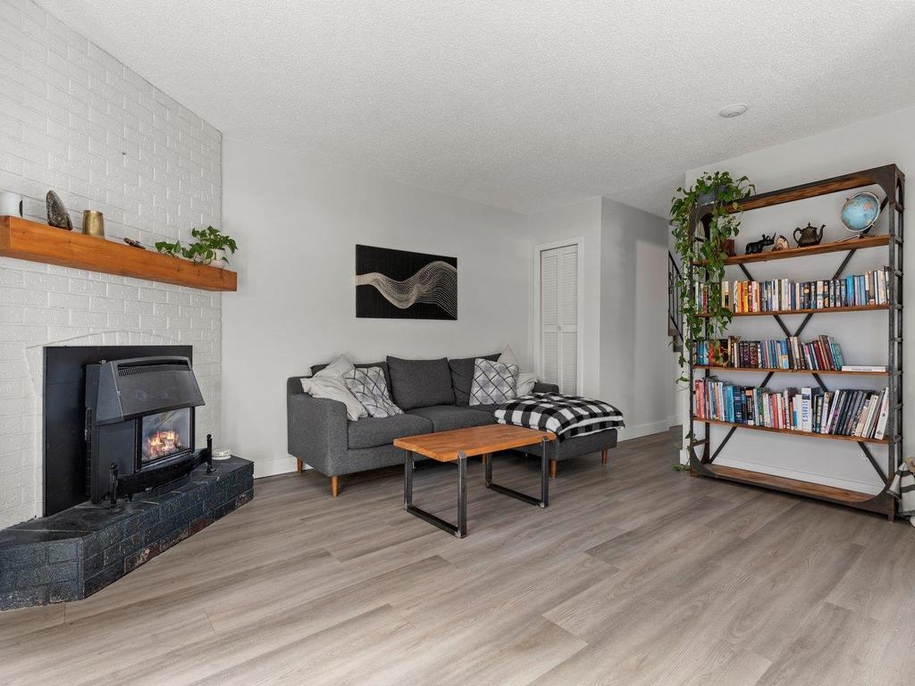 Listing Image for R3098036