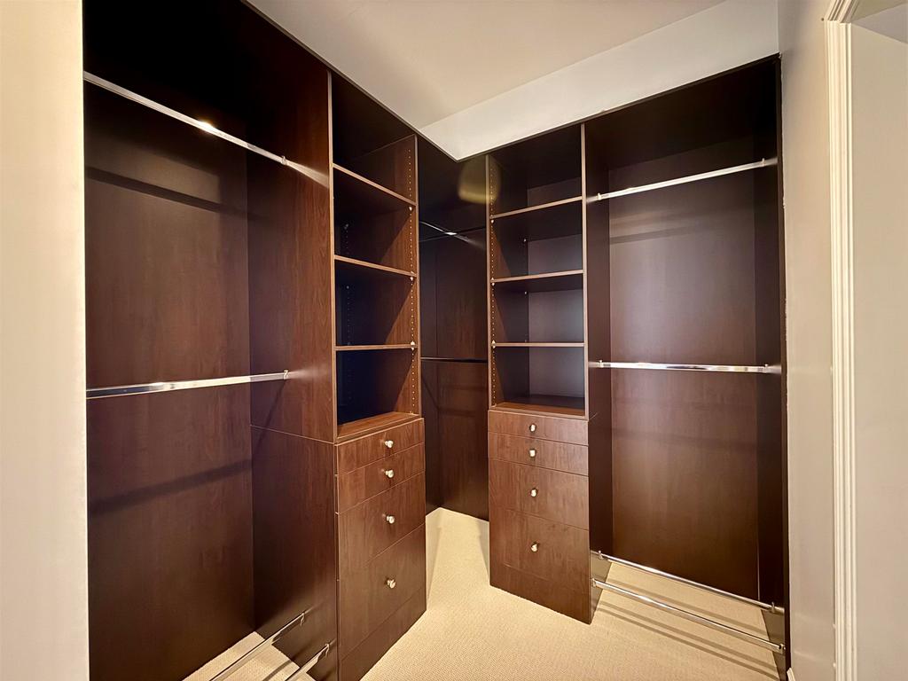 Listing Image for R3098047