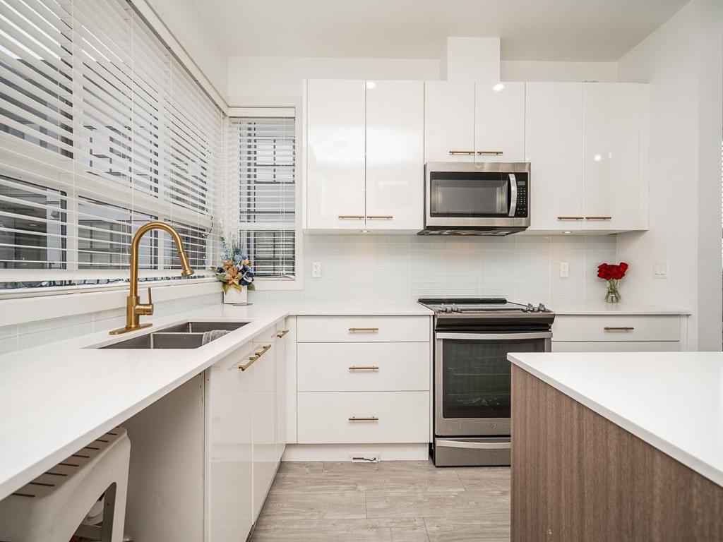 Listing Image for R3098077