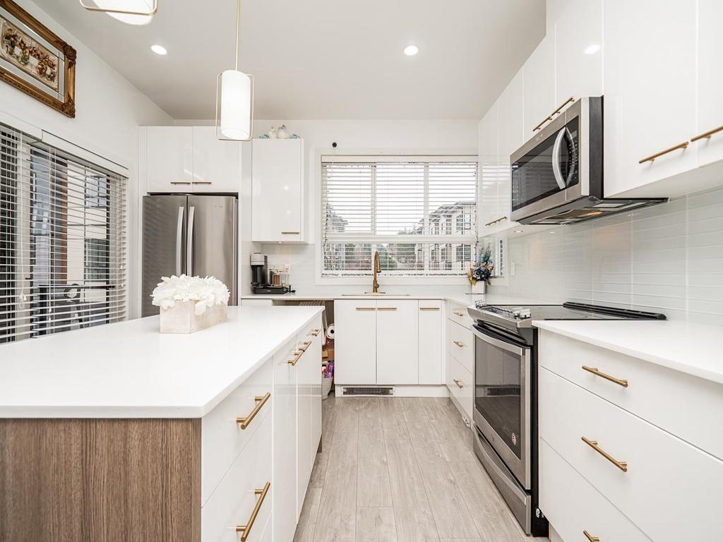 Listing Image for R3098077