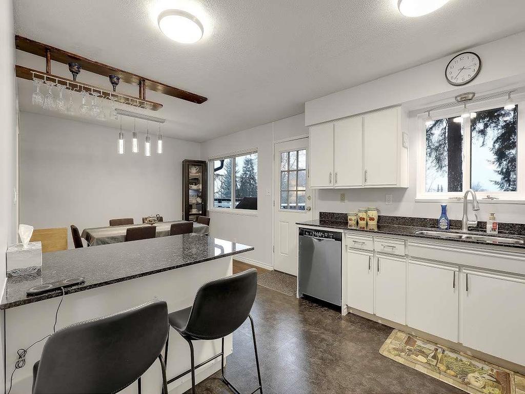 Listing Image for R3098094