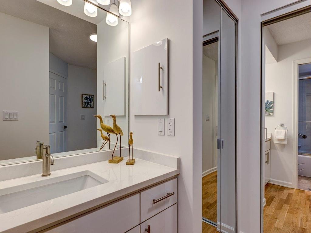 Listing Image for R3098095