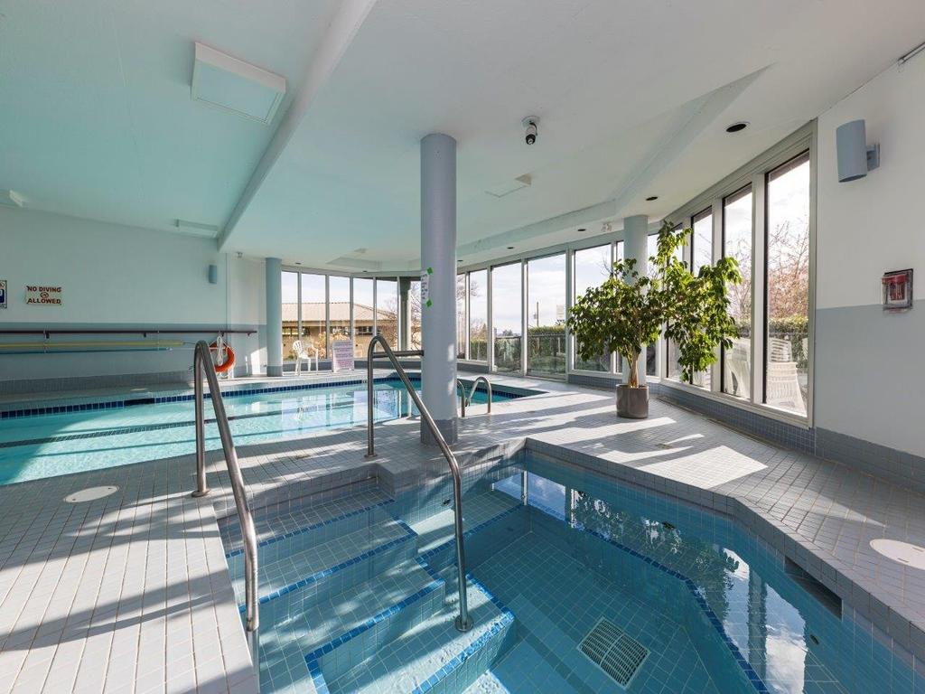 Listing Image for R3098095