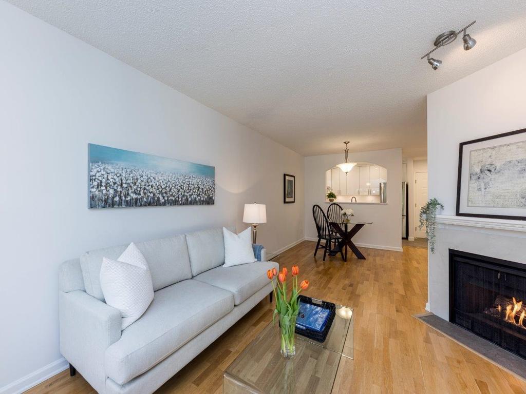 Listing Image for R3098095