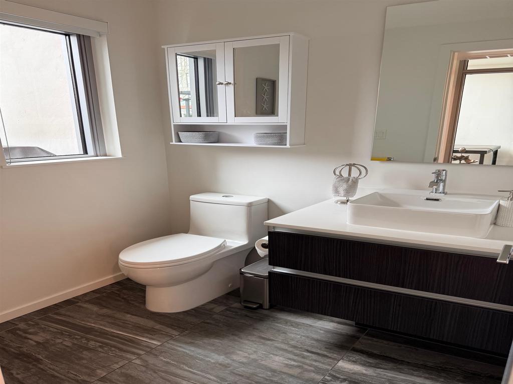 Listing Image for R3098096