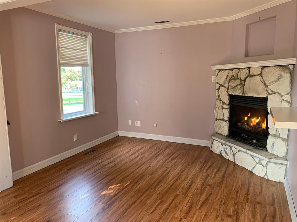 Listing Image for R3098126