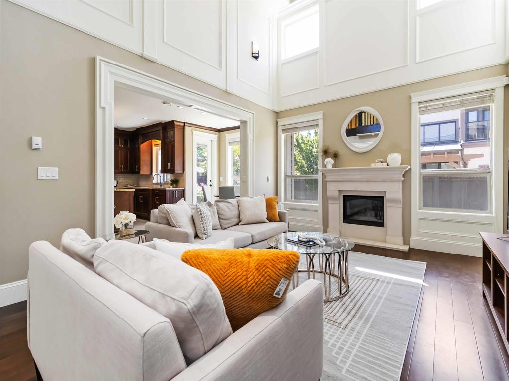 Listing Image for R3098136