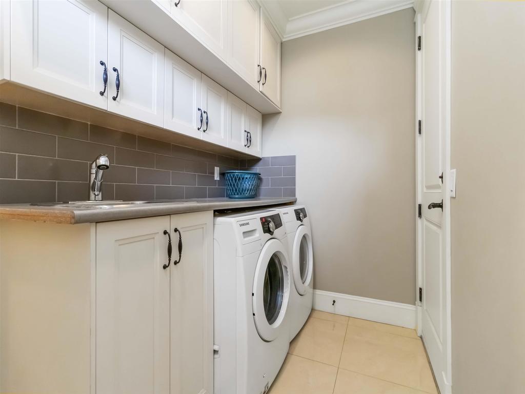 Listing Image for R3098136