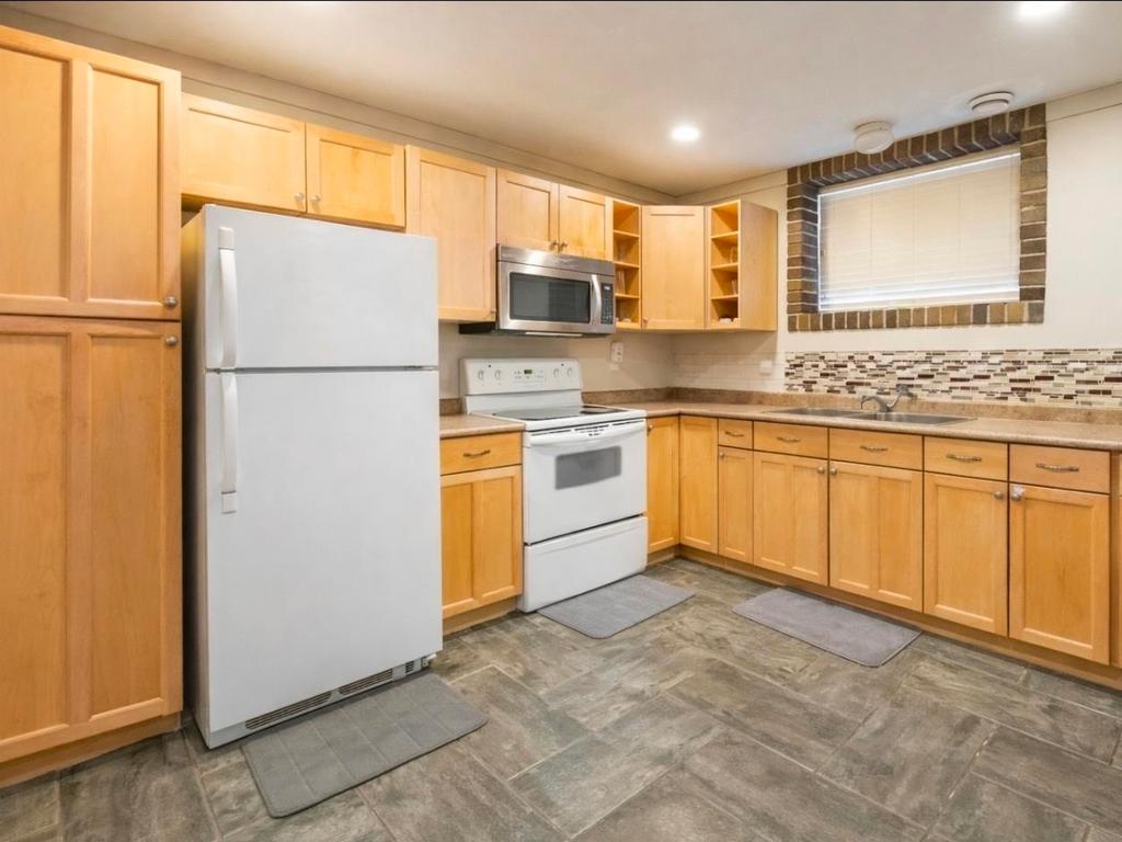 Listing Image for R3098154