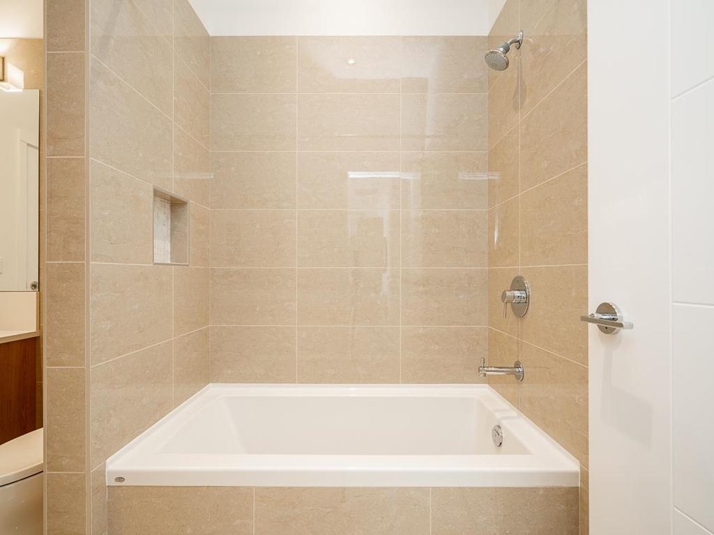 Listing Image for R3098166