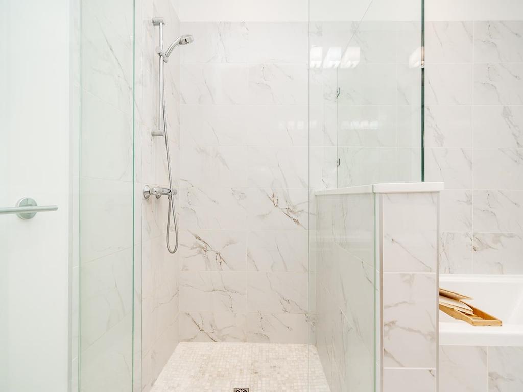 Listing Image for R3098166