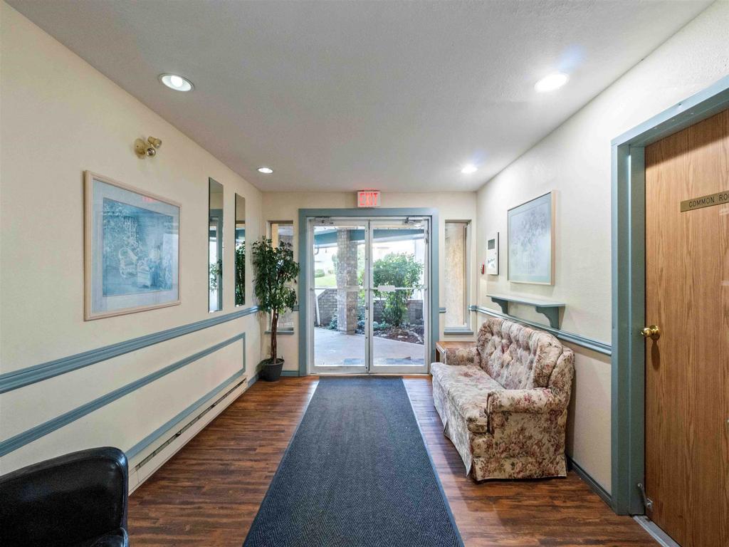 Listing Image for R3098173