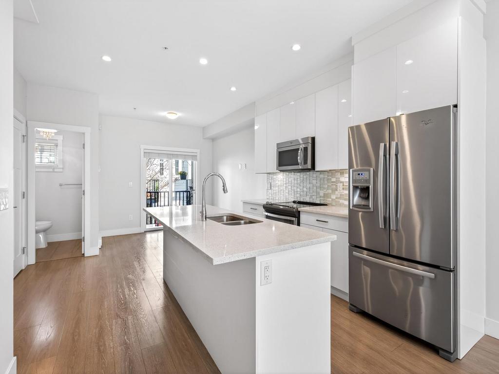 Listing Image for R3098174