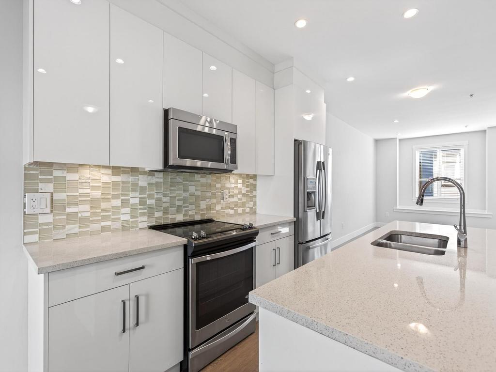 Listing Image for R3098174