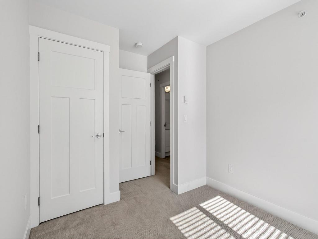 Listing Image for R3098174