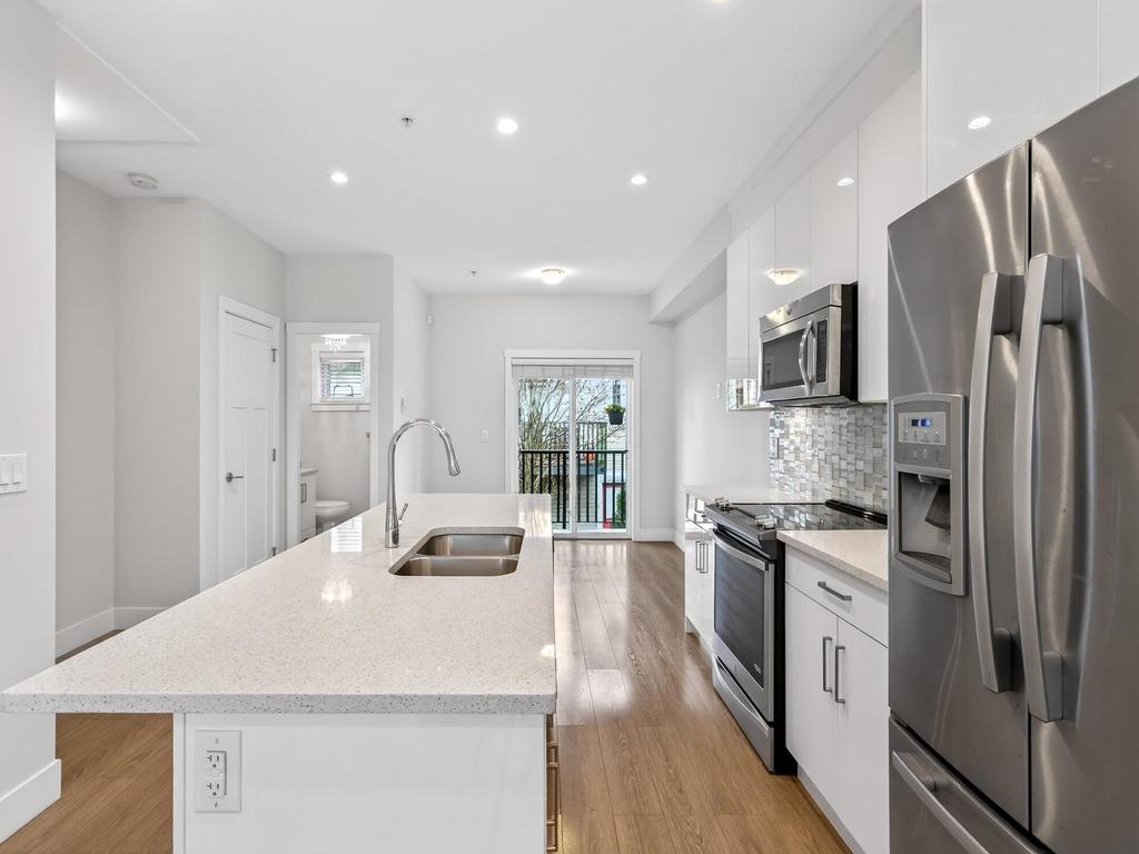 Listing Image for R3098174