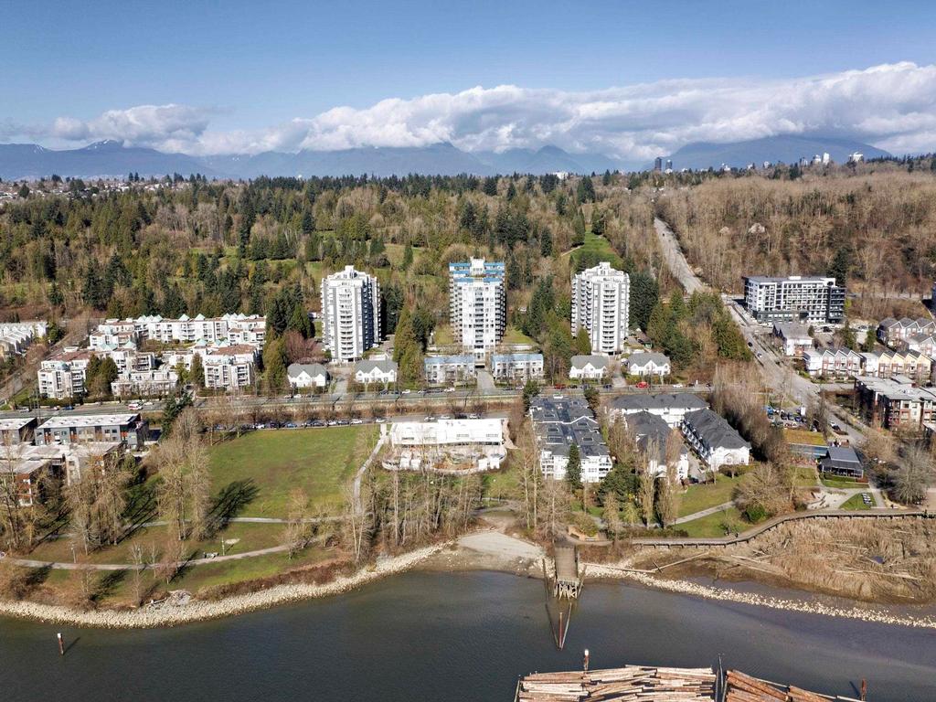 Listing Image for R3098175