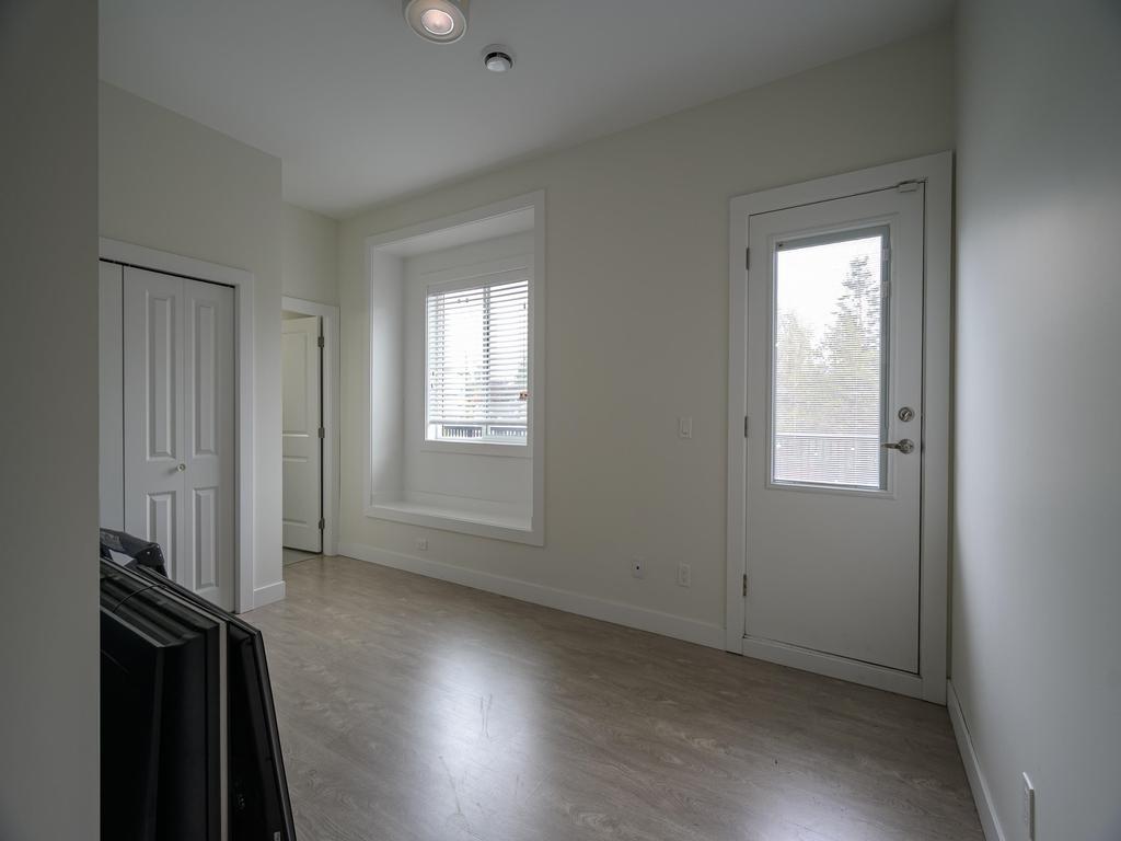 Listing Image for R3098209