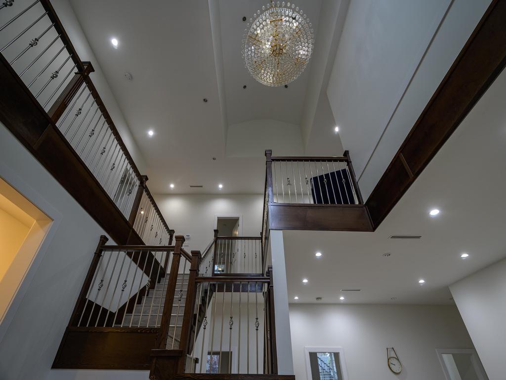 Listing Image for R3098209