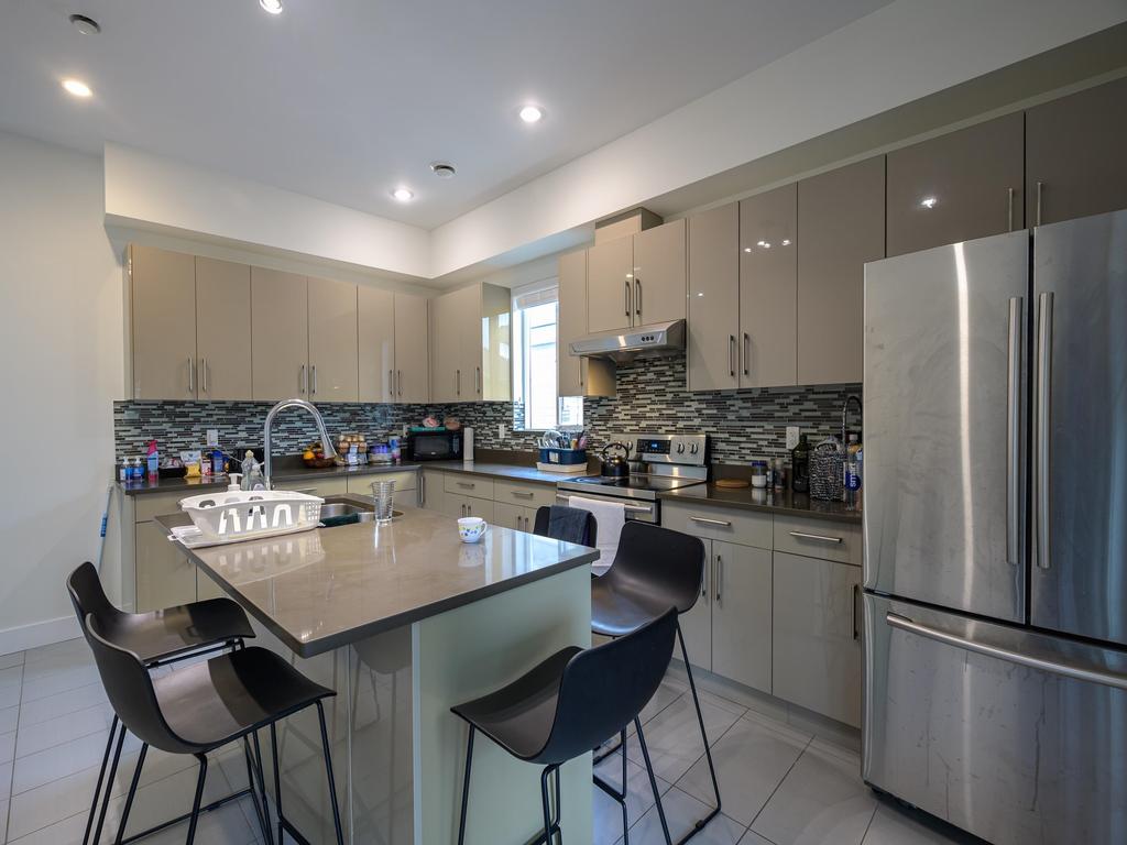 Listing Image for R3098209