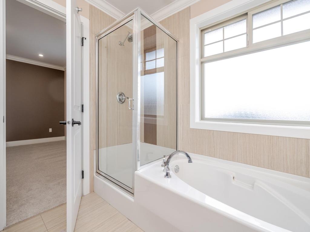 Listing Image for R3098212