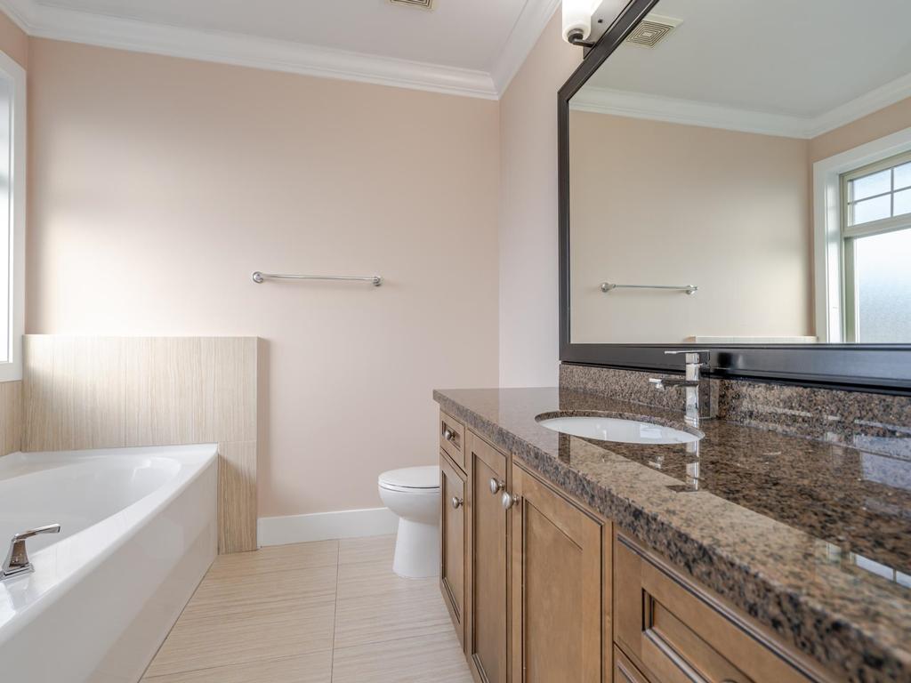 Listing Image for R3098212