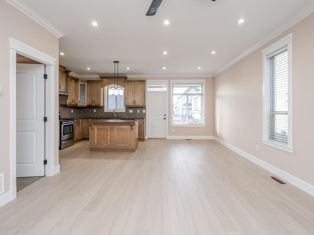 Listing Image for R3098212