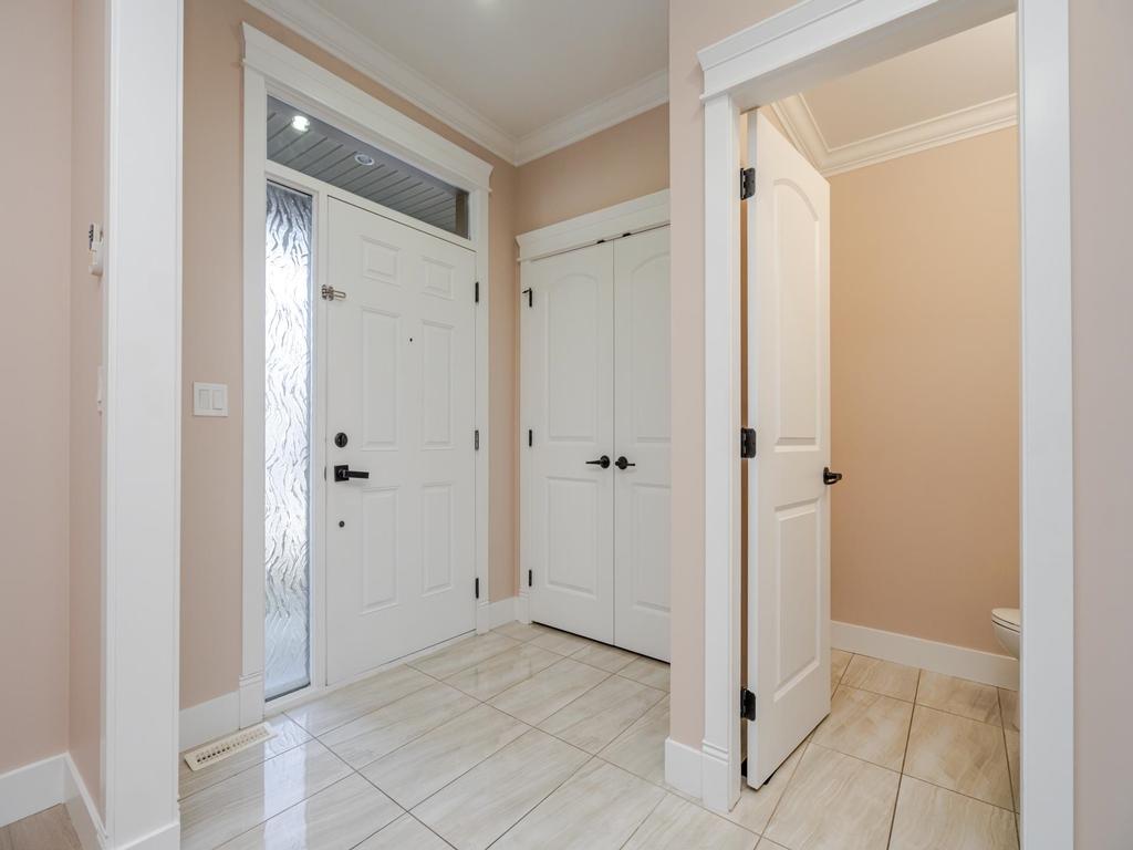 Listing Image for R3098212