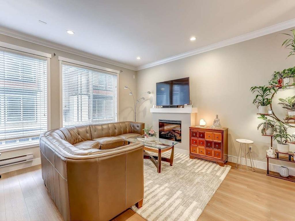 Listing Image for R3098228