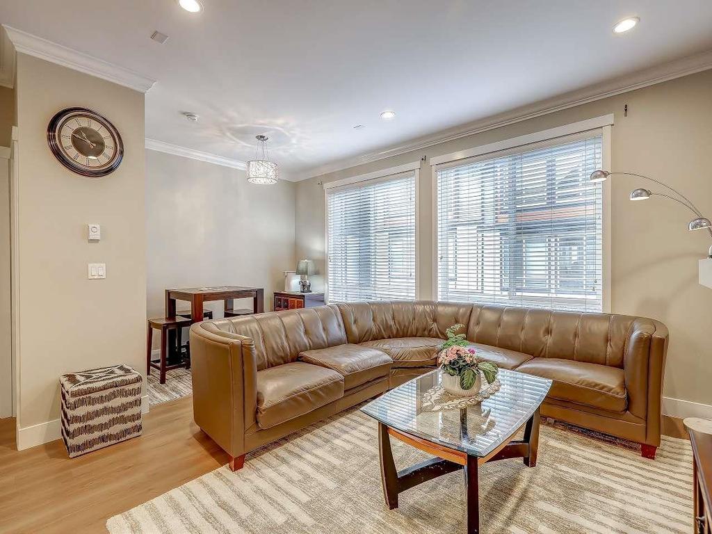 Listing Image for R3098228