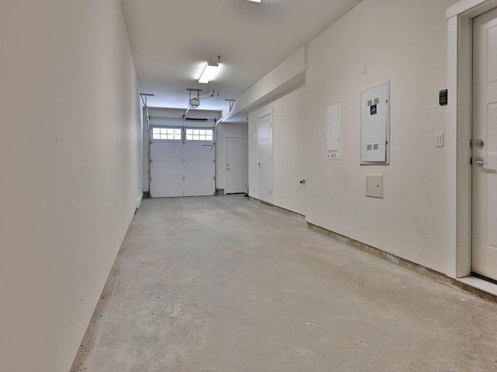 Listing Image for R3098230