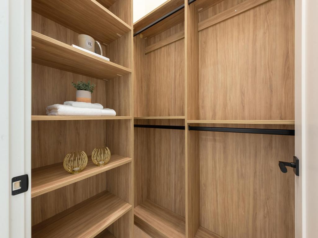 Listing Image for R3098234