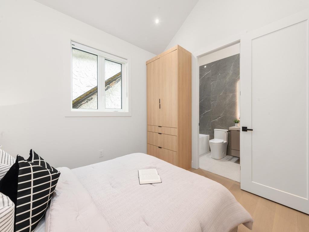 Listing Image for R3098234