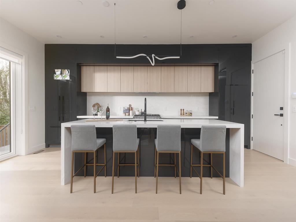 Listing Image for R3098235