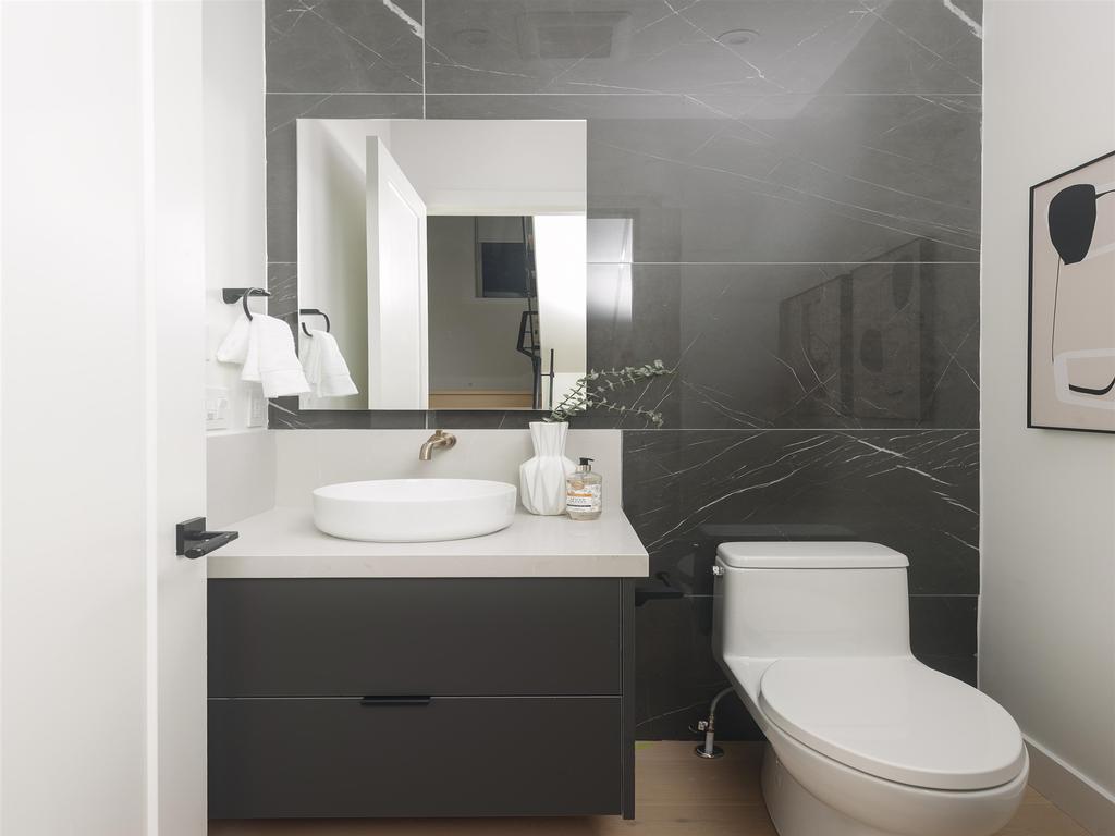 Listing Image for R3098235