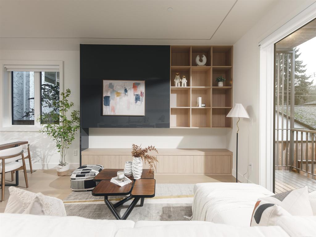 Listing Image for R3098235