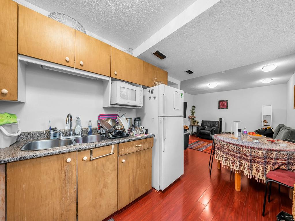 Listing Image for R3098261