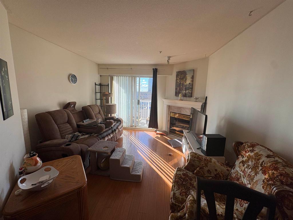 Listing Image for R3098262