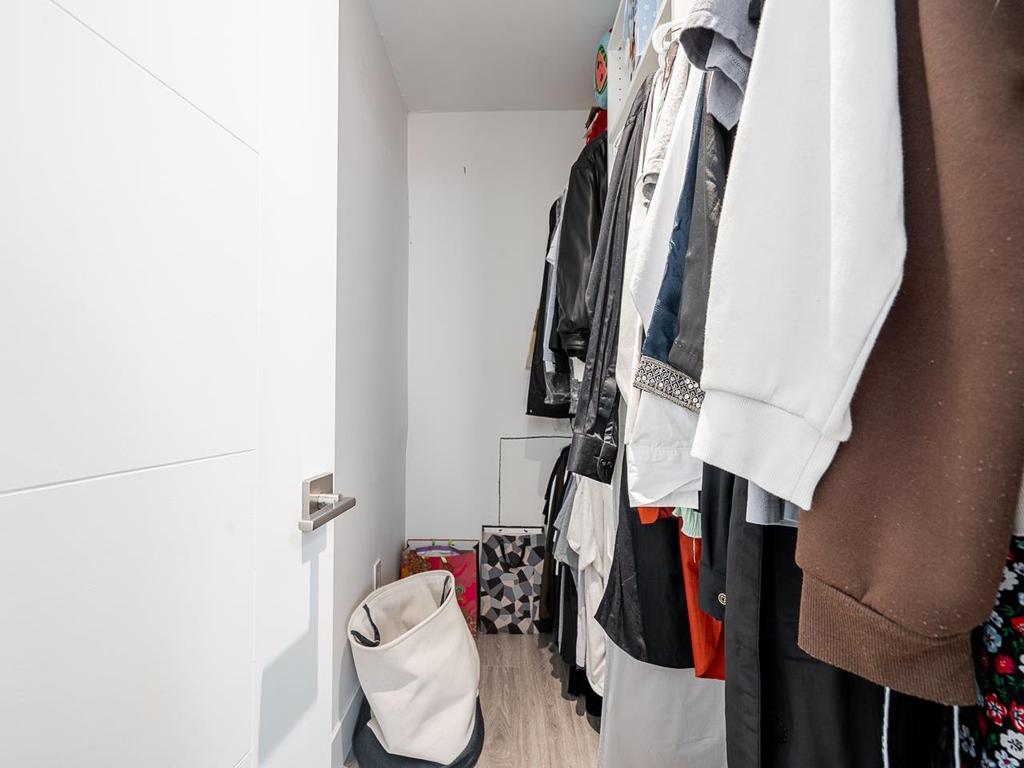 Listing Image for R3098264